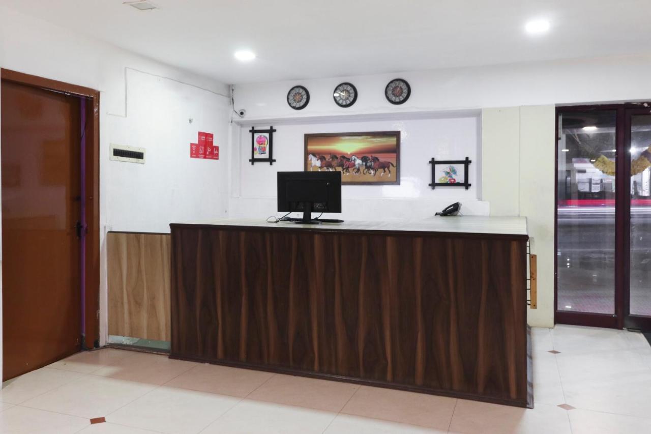 Oyo 45895 Hotel Blue Nile Chennai Exterior foto
