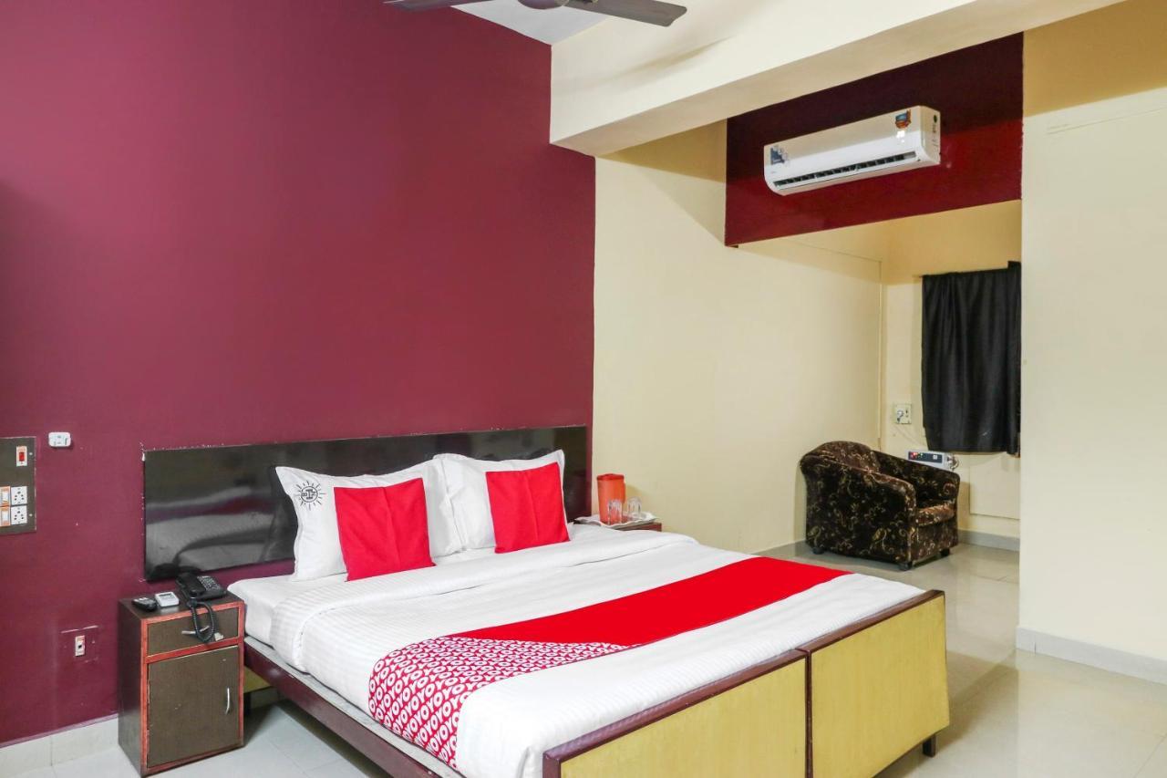 Oyo 45895 Hotel Blue Nile Chennai Exterior foto